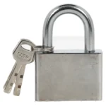 Kłódka żeliwna pałąkowa CHROM 40mm 3 klucze KWADRATOWE - obrazek 3